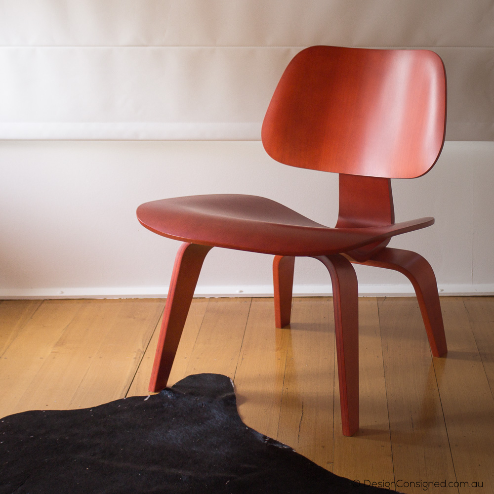 Original Eames LCW