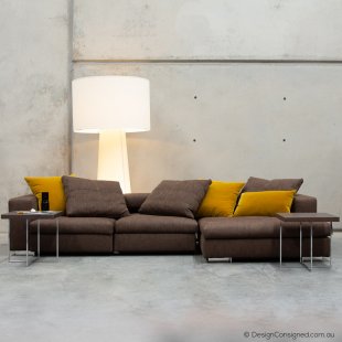 Molteni sofa by Hannes Wettstein