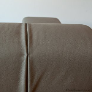 detail tufty time sofa