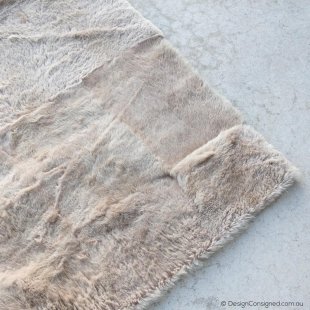 clint fur floor rug by Ivano Redaelli