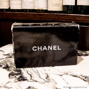 authentic vinatge flap chanel