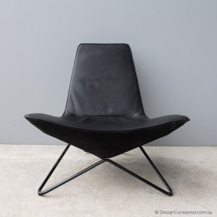 black leather chair by Walter Knoll