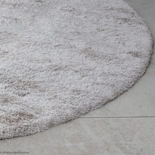 oval shag floor rug by Halcyon Lake rugs