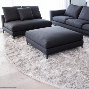 oval floor rug by Halcyon Lake carpets