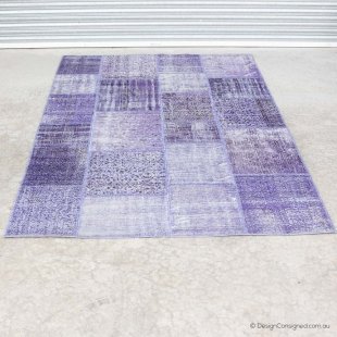 purple mauve vintage patchwork carpet by Hali rugs