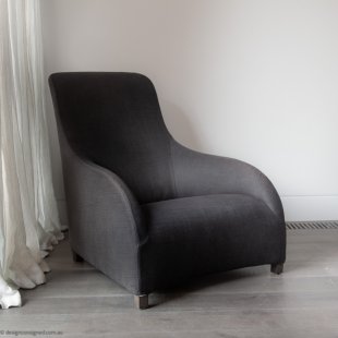 kalos lounge armchair by Antonio Citterio for Maxalto design