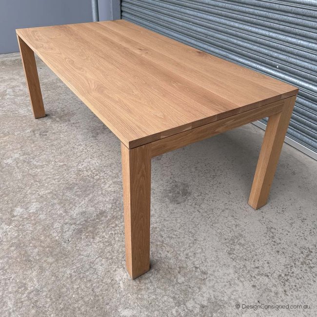 Tilda table Jardan sale