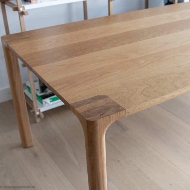 preowned oak dining table for sale