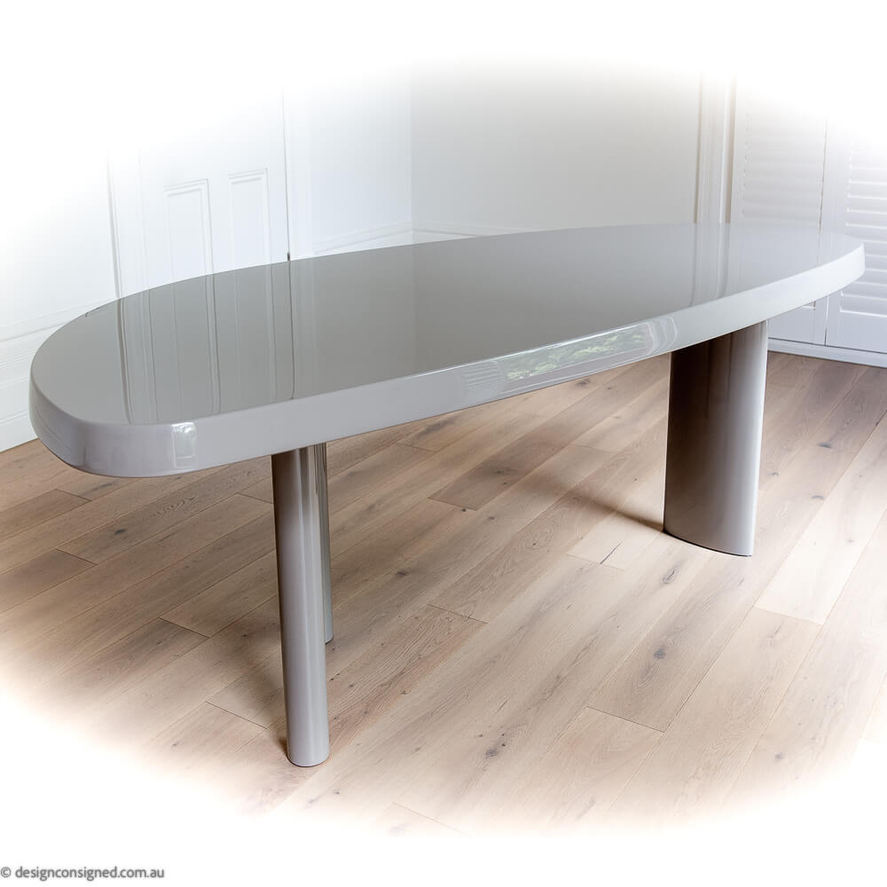 designer desk table on consignment