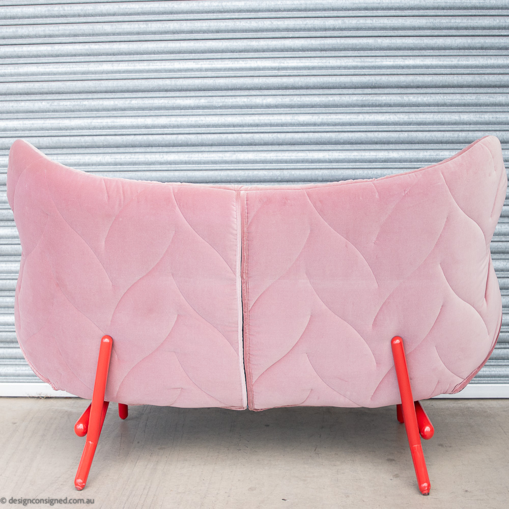 Foliage sofa by Patricia Urquiola for Kartell design back of foliage sofa by Kartell design