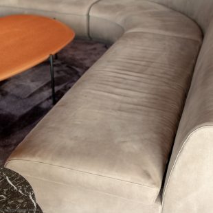 PIAF modular sofa by Baxter Made in Italy