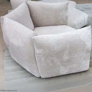 essential sofa by Francesco Binfaré for edra