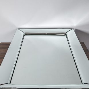 caadre mirror