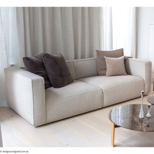 2.5 Shangai sofa by Carlo Colombo for Poliform