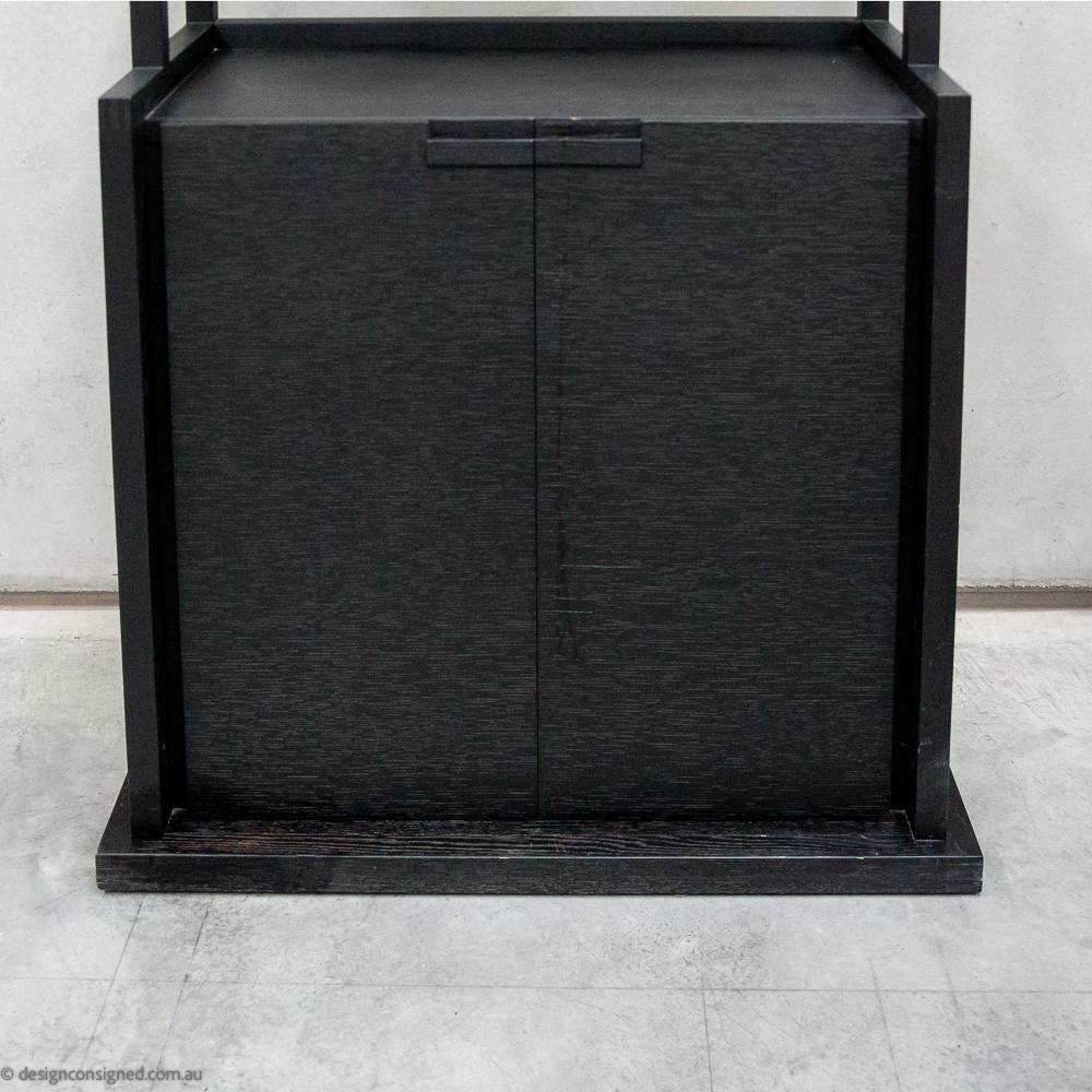 Incipit bar cabinet by MAXALTO design Incipit bar cabinet by Antonio Citterio for MAXALTO