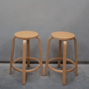 stool 64 by Alvar Aalto for Artek design