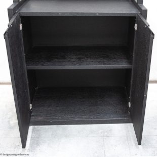 Incipit bar cabinet by Antonio Citterio for MAXALTO