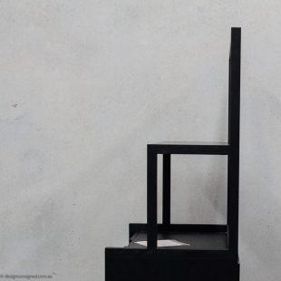 Incipit bar cabinet by Antonio Citterio for MAXALTO