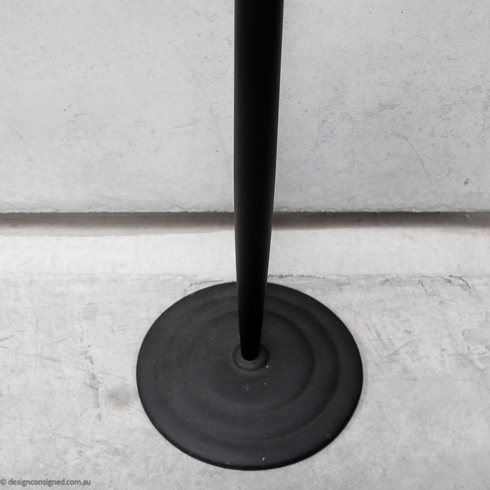 vinatge Wiking coat stand by Magis Italy preowned Wiking designer coat stand by Toshiyuki Kita for magis