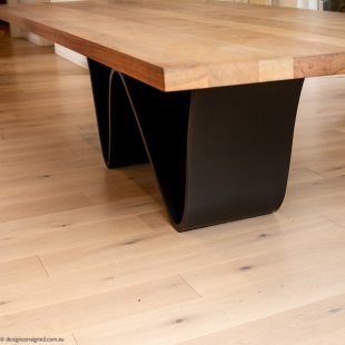 Bree e Onda table by Passon Savorgnani for Riva 1920